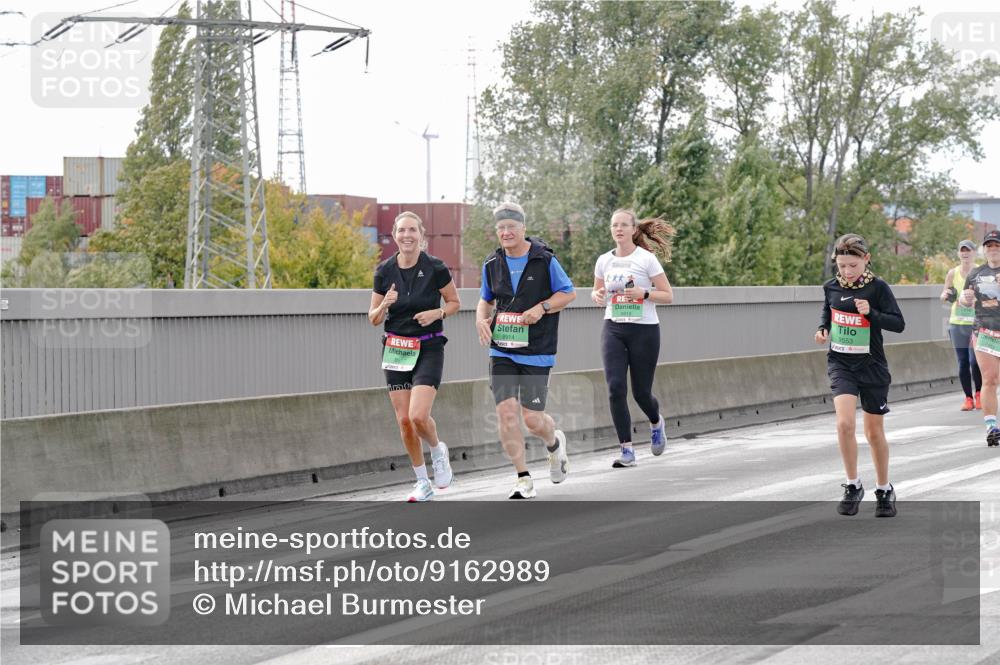 03.10.2025 - Köhlbrandbrückenlauf Michael Burmester http://msf.ph/oto/9162989 03.10.2025 16:08:47 Position 3 8914, 9553 meine-sportfotos.de