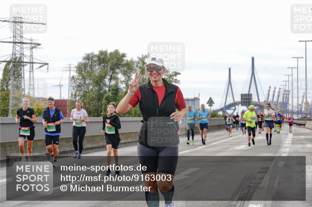 03.10.2025 - Köhlbrandbrückenlauf Michael Burmester http://msf.ph/oto/9163003 03.10.2025 16:08:48 Position 3  meine-sportfotos.de