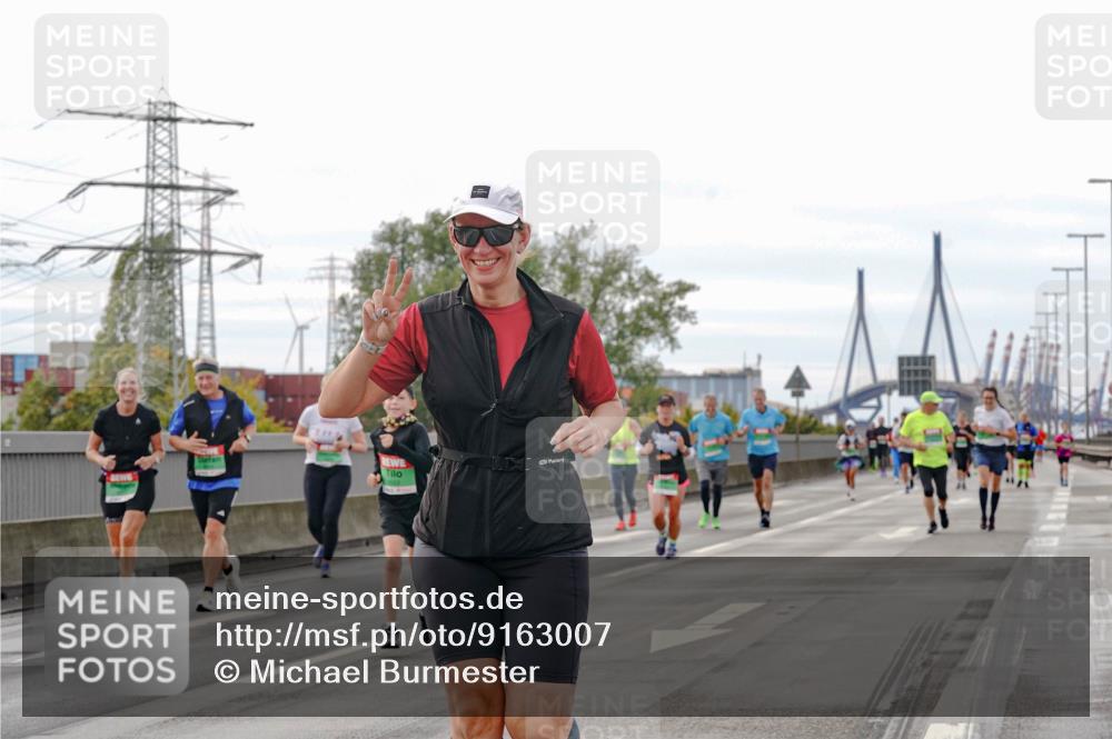 03.10.2025 - Köhlbrandbrückenlauf Michael Burmester http://msf.ph/oto/9163007 03.10.2025 16:08:49 Position 3  meine-sportfotos.de
