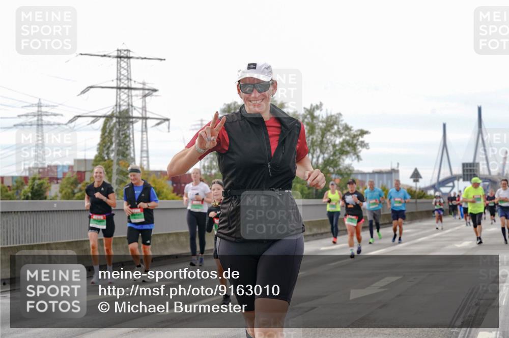 03.10.2025 - Köhlbrandbrückenlauf Michael Burmester http://msf.ph/oto/9163010 03.10.2025 16:08:49 Position 3  meine-sportfotos.de