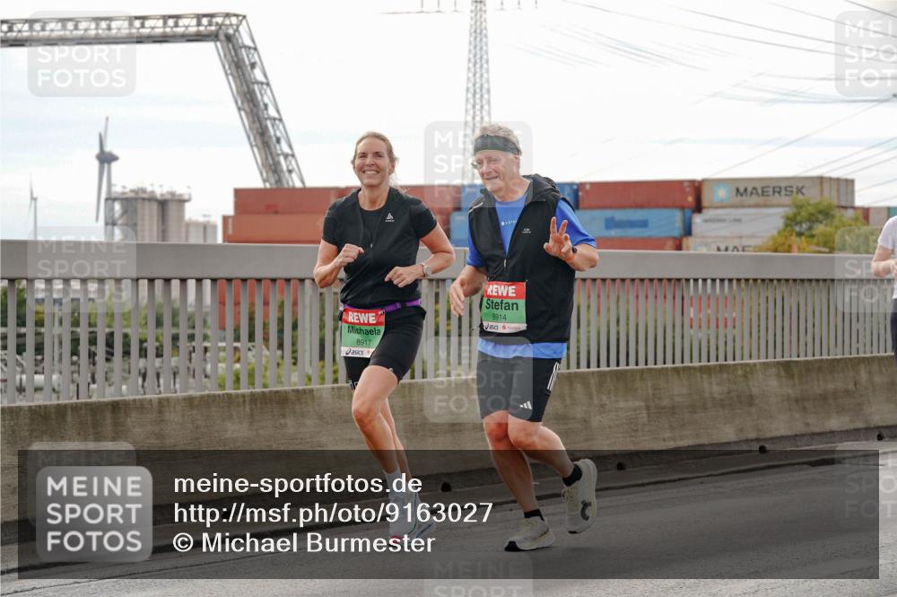 03.10.2025 - Köhlbrandbrückenlauf Michael Burmester http://msf.ph/oto/9163027 03.10.2025 16:08:52 Position 3 8917, 8914 meine-sportfotos.de