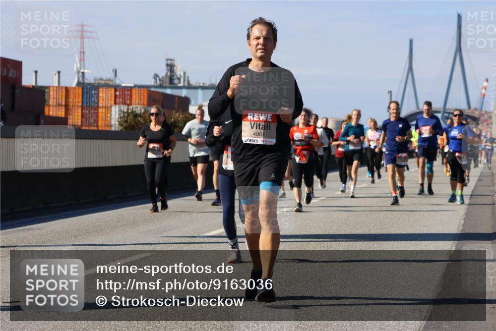 03.10.2025 - Köhlbrandbrückenlauf Strokosch-Dieckow http://msf.ph/oto/9163036 03.10.2025 13:00:20 Position 3 4861 meine-sportfotos.de