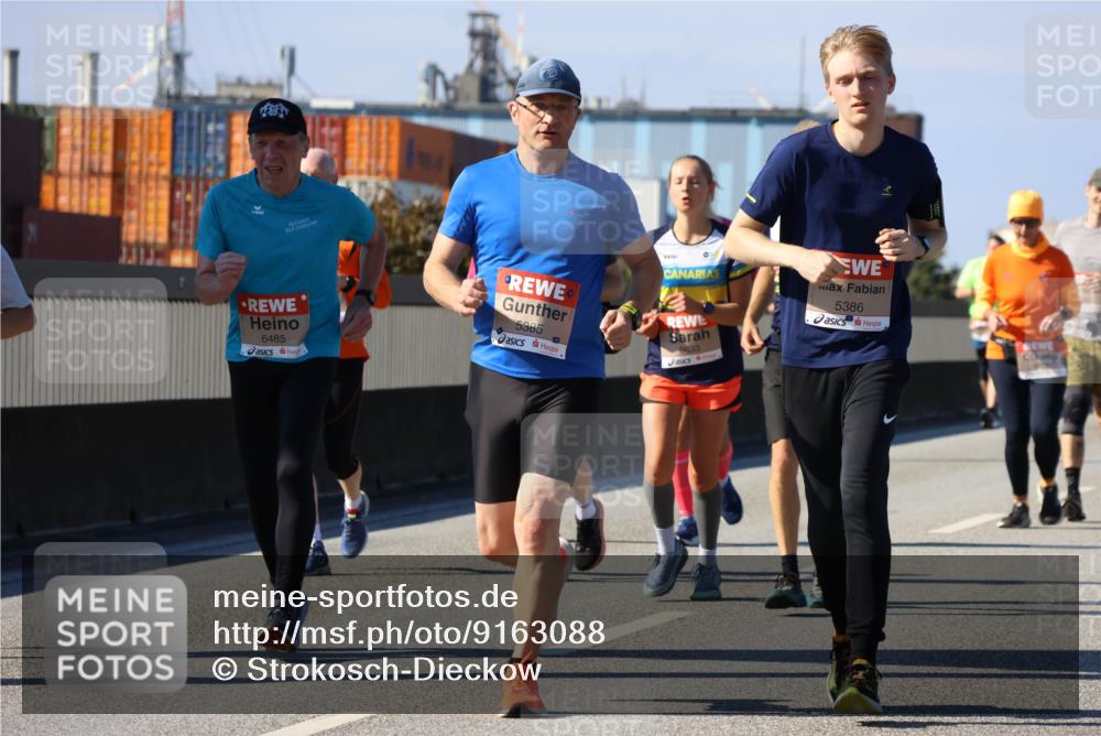 03.10.2025 - Köhlbrandbrückenlauf Strokosch-Dieckow http://msf.ph/oto/9163088 03.10.2025 13:00:44 Position 3 6485, 5385, 6633, 5386 meine-sportfotos.de