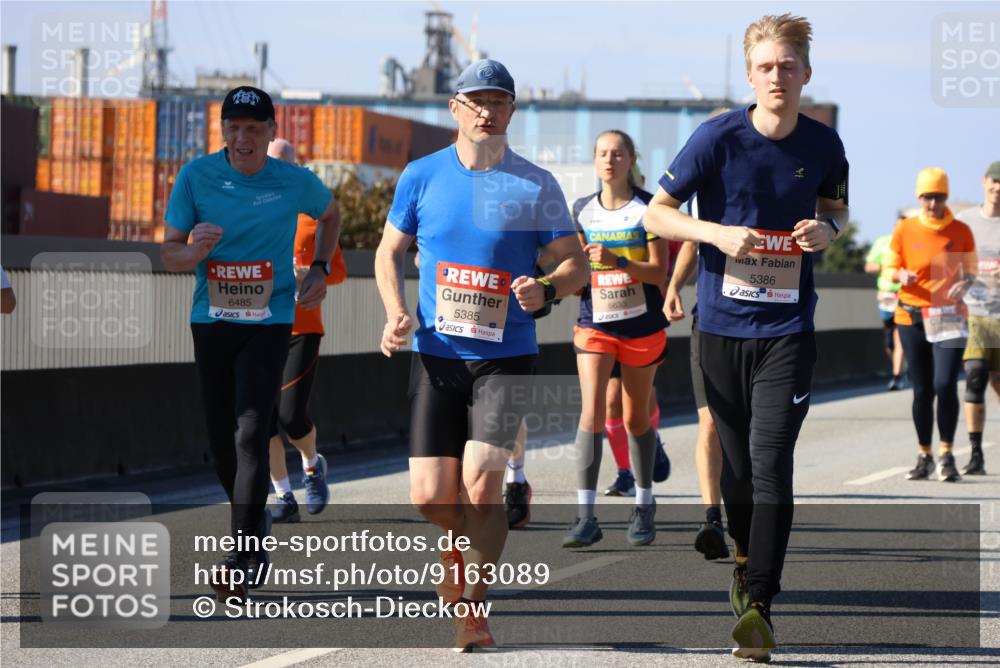 03.10.2025 - Köhlbrandbrückenlauf Strokosch-Dieckow http://msf.ph/oto/9163089 03.10.2025 13:00:44 Position 3 6485, 5385, 6633, 5386 meine-sportfotos.de