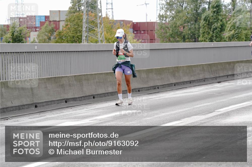 03.10.2025 - Köhlbrandbrückenlauf Michael Burmester http://msf.ph/oto/9163092 03.10.2025 16:09:05 Position 3  meine-sportfotos.de