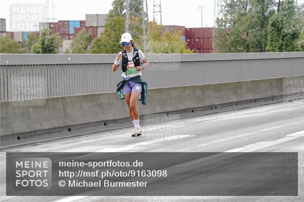 03.10.2025 - Köhlbrandbrückenlauf Michael Burmester http://msf.ph/oto/9163098 03.10.2025 16:09:06 Position 3 9685 meine-sportfotos.de