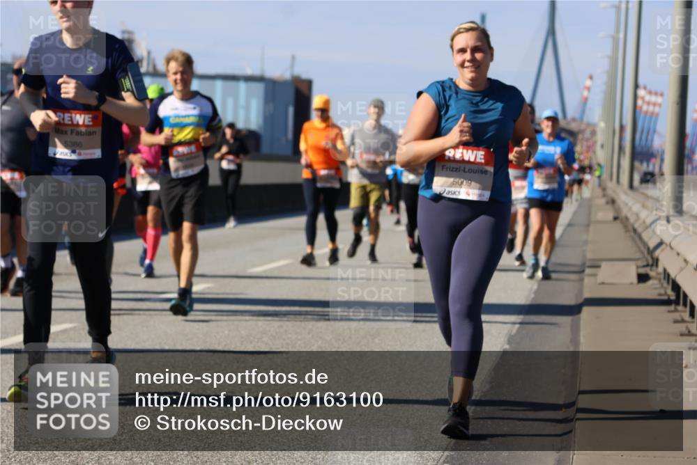 03.10.2025 - Köhlbrandbrückenlauf Strokosch-Dieckow http://msf.ph/oto/9163100 03.10.2025 13:00:46 Position 3 5386, 5009 meine-sportfotos.de