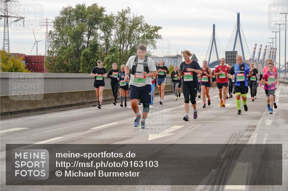03.10.2025 - Köhlbrandbrückenlauf Michael Burmester http://msf.ph/oto/9163103 03.10.2025 16:09:07 Position 3  meine-sportfotos.de