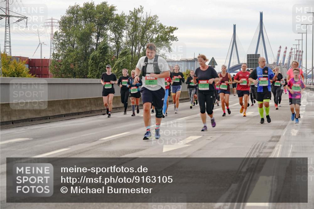 03.10.2025 - Köhlbrandbrückenlauf Michael Burmester http://msf.ph/oto/9163105 03.10.2025 16:09:07 Position 3  meine-sportfotos.de