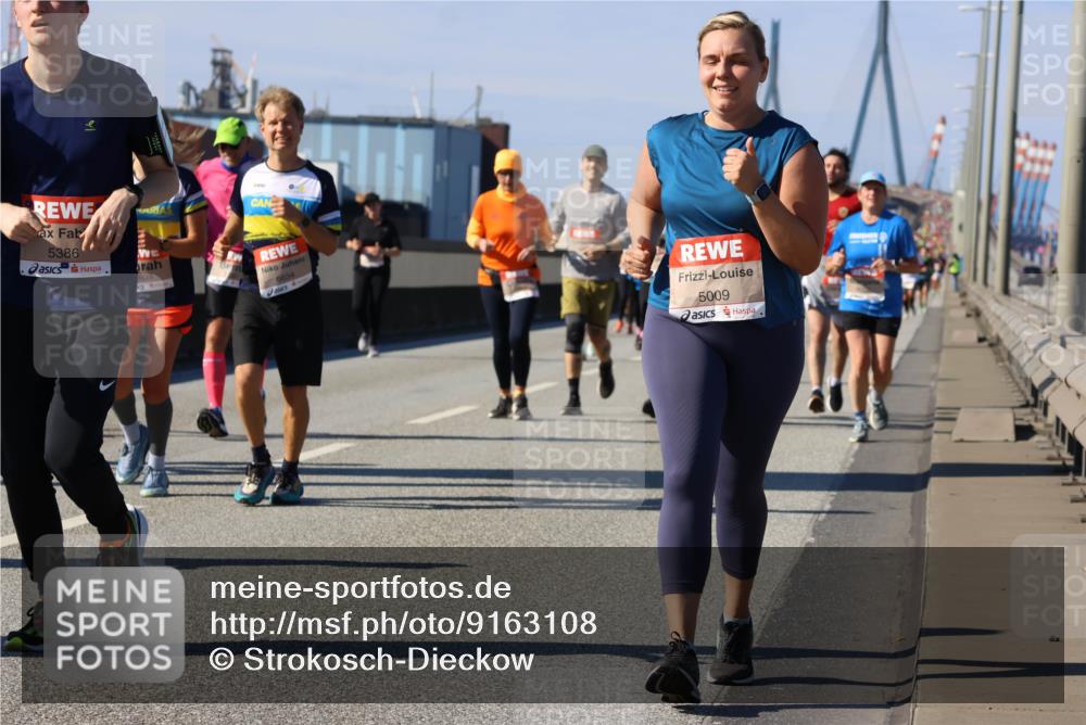 03.10.2025 - Köhlbrandbrückenlauf Strokosch-Dieckow http://msf.ph/oto/9163108 03.10.2025 13:00:46 Position 3 5386, 633, 6634, 5009 meine-sportfotos.de