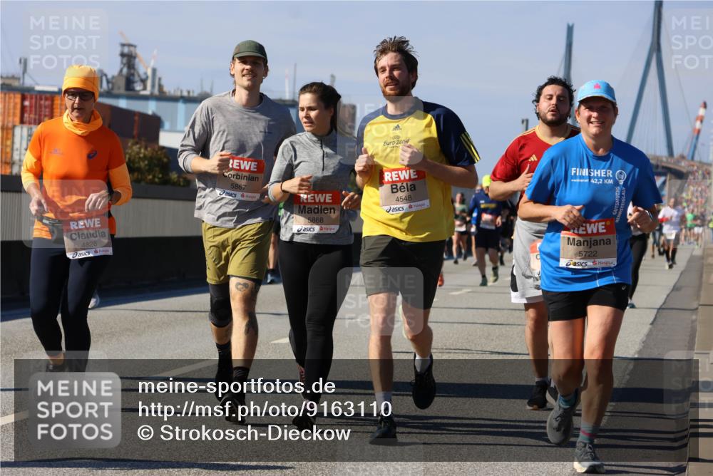 03.10.2025 - Köhlbrandbrückenlauf Strokosch-Dieckow http://msf.ph/oto/9163110 03.10.2025 13:00:50 Position 3 4828, 2004, 5867, 5868, 4548, 42, 2, 5722 meine-sportfotos.de