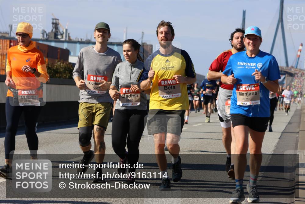 03.10.2025 - Köhlbrandbrückenlauf Strokosch-Dieckow http://msf.ph/oto/9163114 03.10.2025 13:00:50 Position 3 4828, 2004, 42, 2, 5867, 5868, 4548, 5722 meine-sportfotos.de