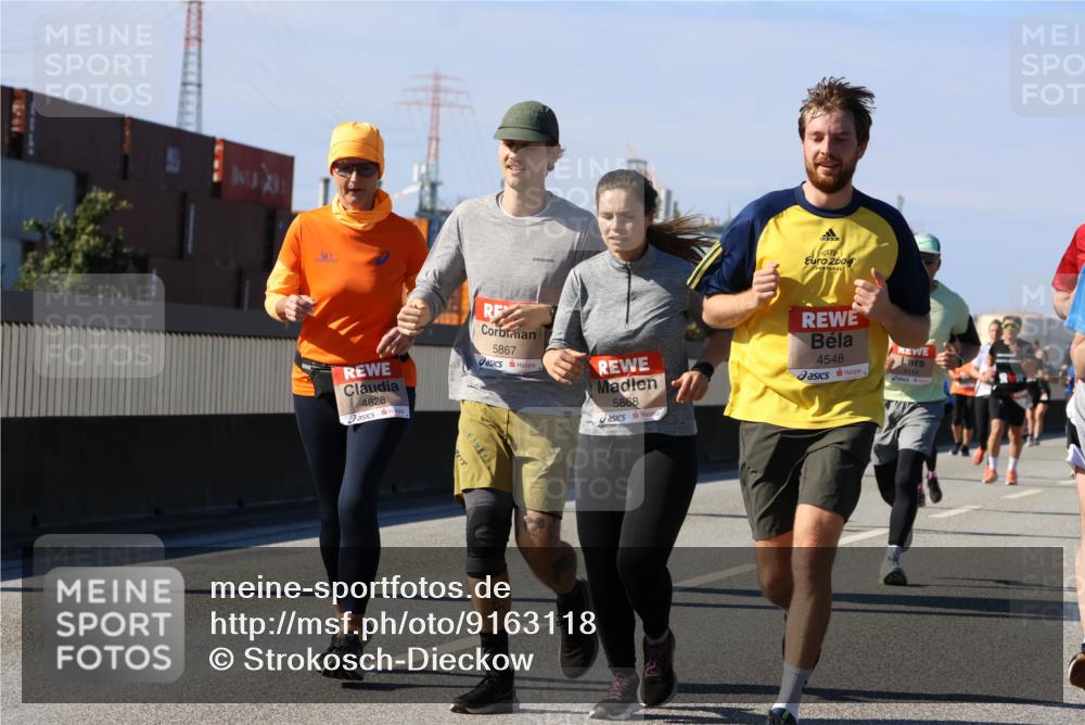 03.10.2025 - Köhlbrandbrückenlauf Strokosch-Dieckow http://msf.ph/oto/9163118 03.10.2025 13:00:51 Position 3 4828, 2004, 5867, 5868, 4548, 4144 meine-sportfotos.de
