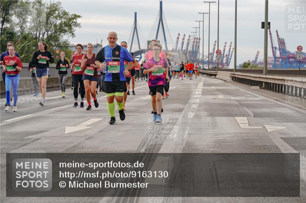 03.10.2025 - Köhlbrandbrückenlauf Michael Burmester http://msf.ph/oto/9163130 03.10.2025 16:09:11 Position 3 8444, 9516 meine-sportfotos.de