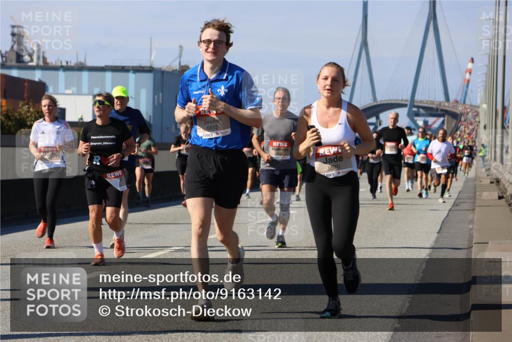 03.10.2025 - Köhlbrandbrückenlauf Strokosch-Dieckow http://msf.ph/oto/9163142 03.10.2025 13:00:57 Position 3 6812, 5570 meine-sportfotos.de