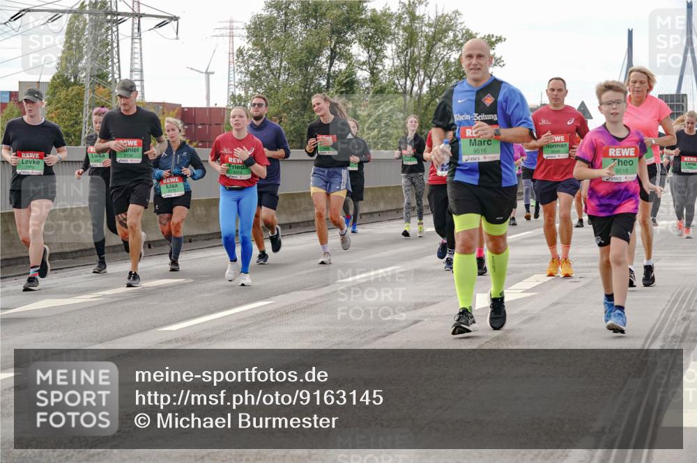 03.10.2025 - Köhlbrandbrückenlauf Michael Burmester http://msf.ph/oto/9163145 03.10.2025 16:09:13 Position 3 8156, 7970, 8378, 9516, 8446, 9518 meine-sportfotos.de