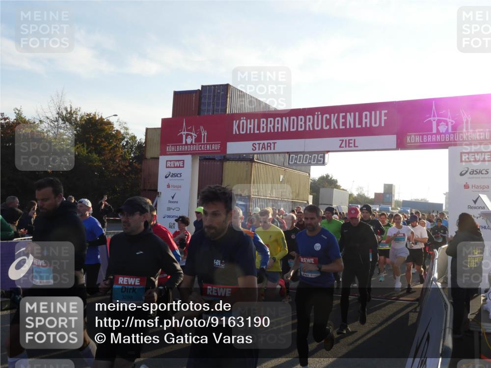 03.10.2025 - Köhlbrandbrückenlauf Matties Gatica Varas http://msf.ph/oto/9163190 03.10.2025 09:00:07 Ziel  meine-sportfotos.de