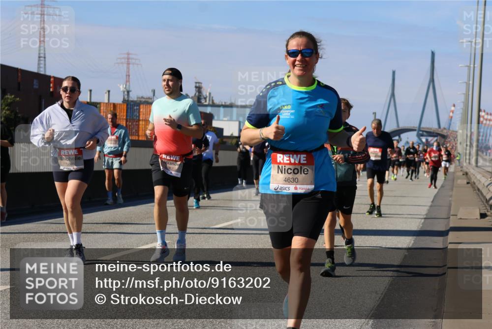 03.10.2025 - Köhlbrandbrückenlauf Strokosch-Dieckow http://msf.ph/oto/9163202 03.10.2025 13:01:17 Position 3 5008, 6007, 4630 meine-sportfotos.de