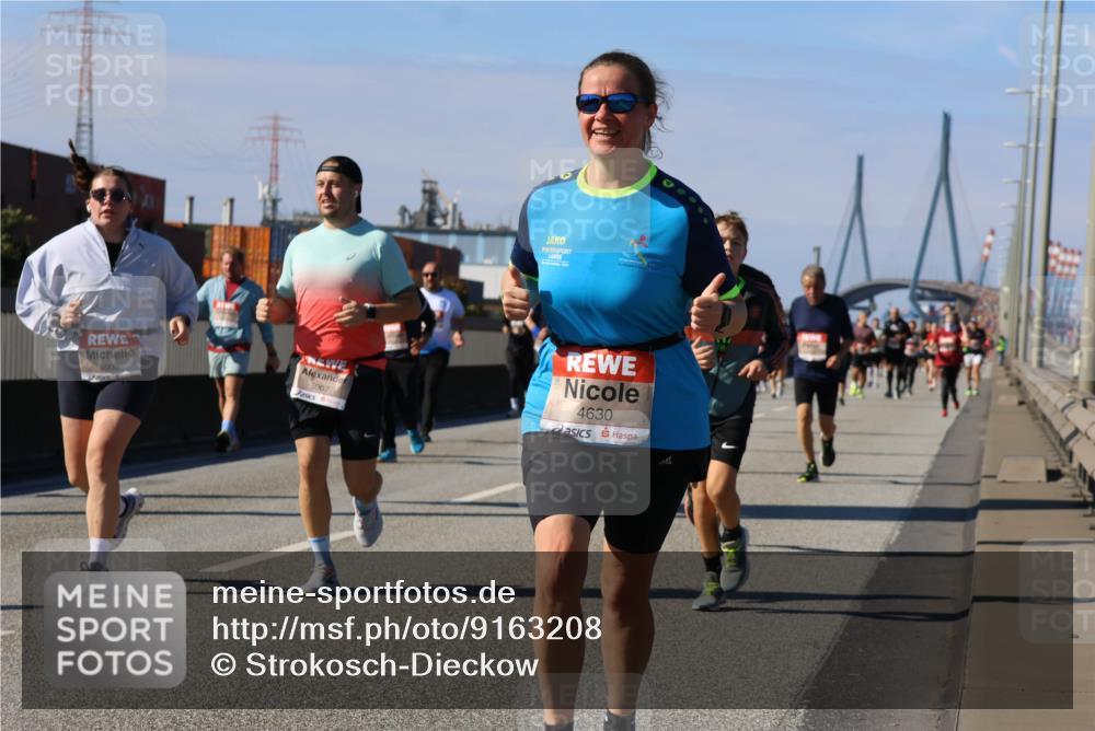 03.10.2025 - Köhlbrandbrückenlauf Strokosch-Dieckow http://msf.ph/oto/9163208 03.10.2025 13:01:17 Position 3 5008, 5007, 4630 meine-sportfotos.de