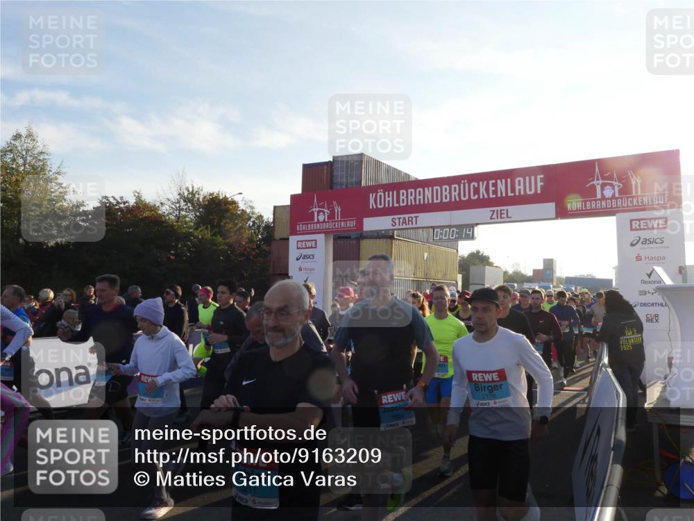 03.10.2025 - Köhlbrandbrückenlauf Matties Gatica Varas http://msf.ph/oto/9163209 03.10.2025 09:00:15 Ziel  meine-sportfotos.de