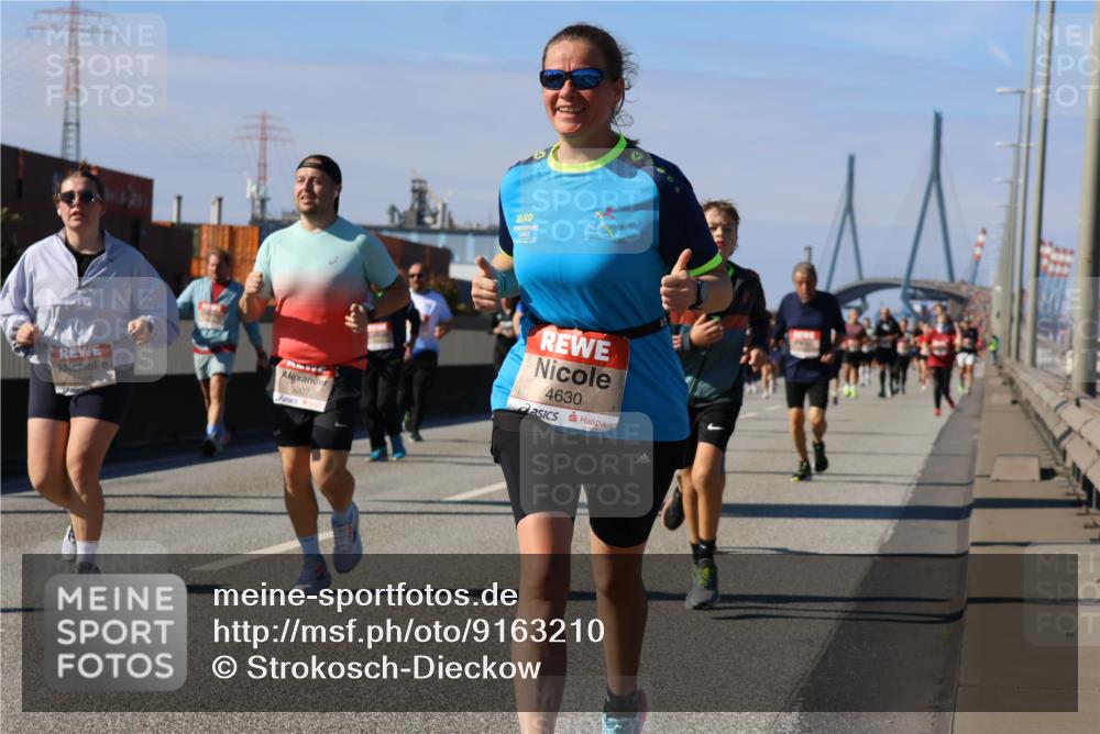 03.10.2025 - Köhlbrandbrückenlauf Strokosch-Dieckow http://msf.ph/oto/9163210 03.10.2025 13:01:17 Position 3 5008, 5007, 4630 meine-sportfotos.de