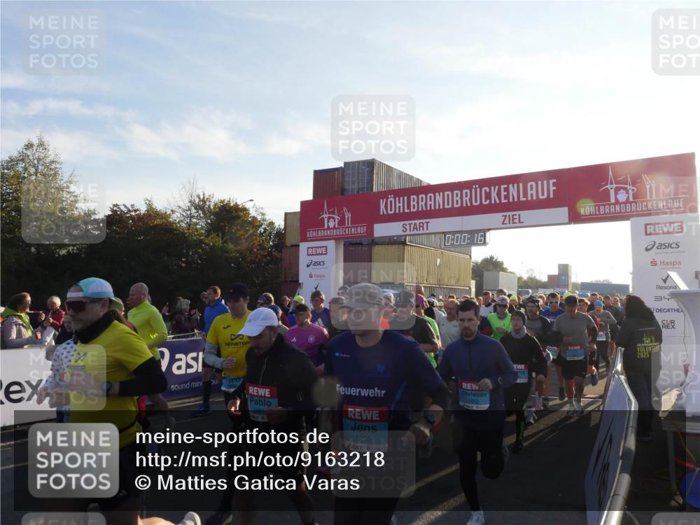 03.10.2025 - Köhlbrandbrückenlauf Matties Gatica Varas http://msf.ph/oto/9163218 03.10.2025 09:00:17 Ziel  meine-sportfotos.de