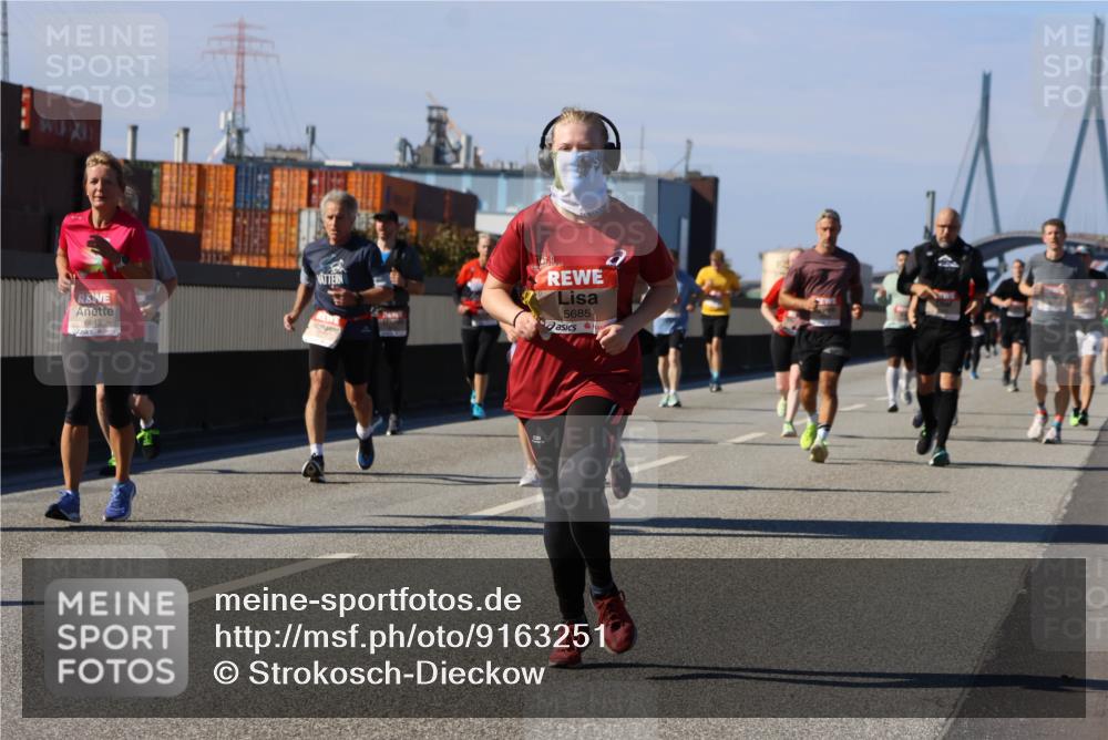 03.10.2025 - Köhlbrandbrückenlauf Strokosch-Dieckow http://msf.ph/oto/9163251 03.10.2025 13:01:30 Position 3 6649, 5685 meine-sportfotos.de