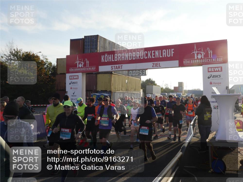 03.10.2025 - Köhlbrandbrückenlauf Matties Gatica Varas http://msf.ph/oto/9163271 03.10.2025 09:00:55 Ziel  meine-sportfotos.de