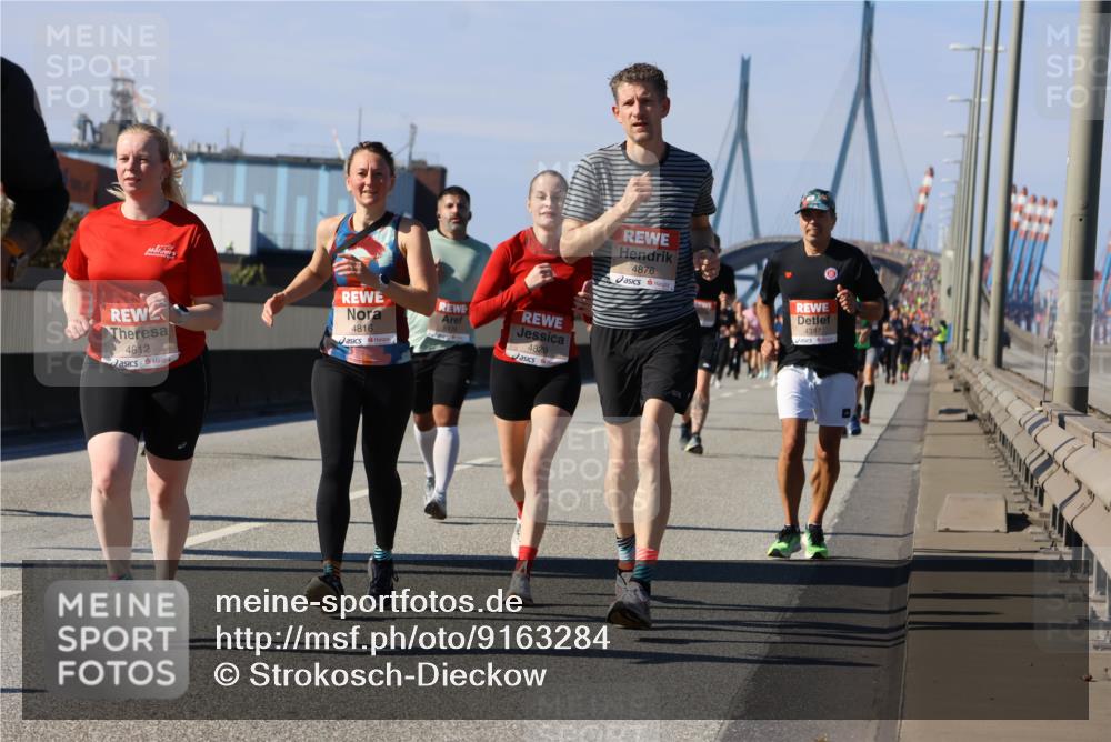 03.10.2025 - Köhlbrandbrückenlauf Strokosch-Dieckow http://msf.ph/oto/9163284 03.10.2025 13:01:38 Position 3 4816, 4812, 4829, 4876, 4397 meine-sportfotos.de