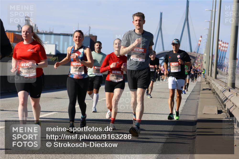 03.10.2025 - Köhlbrandbrückenlauf Strokosch-Dieckow http://msf.ph/oto/9163286 03.10.2025 13:01:38 Position 3 4812, 4816, 4829, 4876, 4397 meine-sportfotos.de