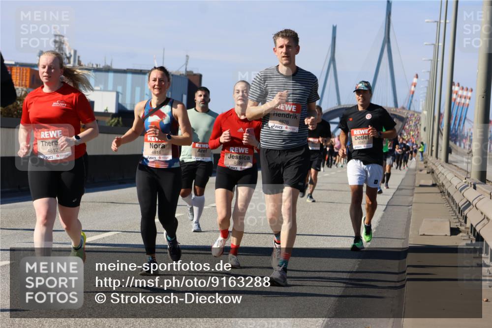 03.10.2025 - Köhlbrandbrückenlauf Strokosch-Dieckow http://msf.ph/oto/9163288 03.10.2025 13:01:38 Position 3 4812, 4816, 5178, 4829, 4876, 4397 meine-sportfotos.de
