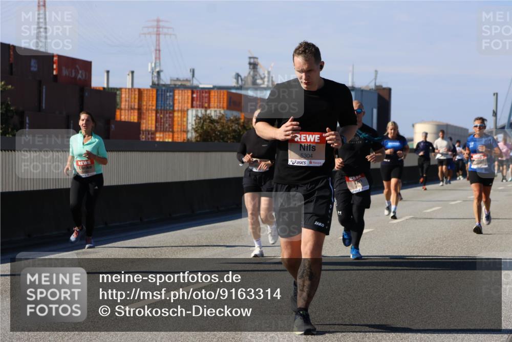 03.10.2025 - Köhlbrandbrückenlauf Strokosch-Dieckow http://msf.ph/oto/9163314 03.10.2025 13:01:47 Position 3 5304 meine-sportfotos.de