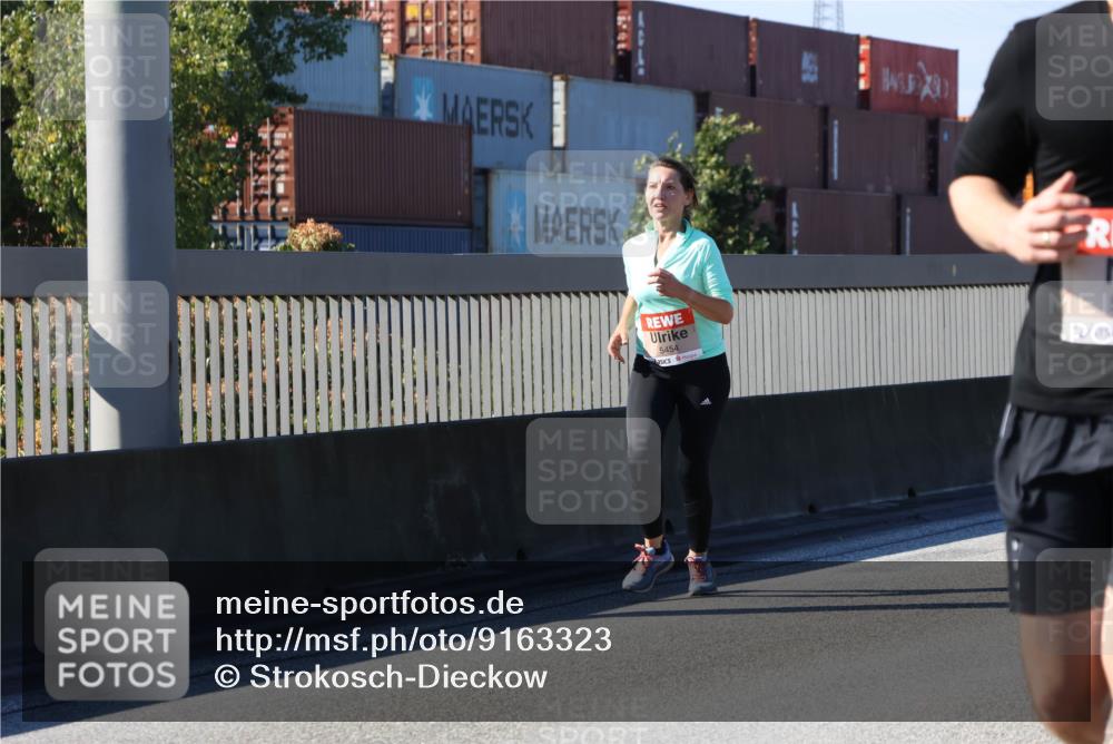 03.10.2025 - Köhlbrandbrückenlauf Strokosch-Dieckow http://msf.ph/oto/9163323 03.10.2025 13:01:48 Position 3 5454 meine-sportfotos.de