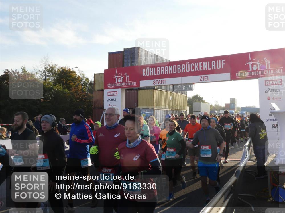 03.10.2025 - Köhlbrandbrückenlauf Matties Gatica Varas http://msf.ph/oto/9163330 03.10.2025 09:01:16 Ziel  meine-sportfotos.de