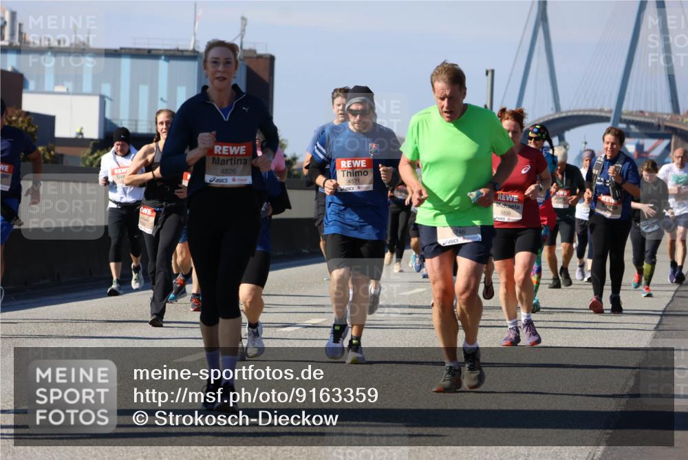 03.10.2025 - Köhlbrandbrückenlauf Strokosch-Dieckow http://msf.ph/oto/9163359 03.10.2025 13:02:01 Position 3 4826, 4571, 5746, 5838 meine-sportfotos.de