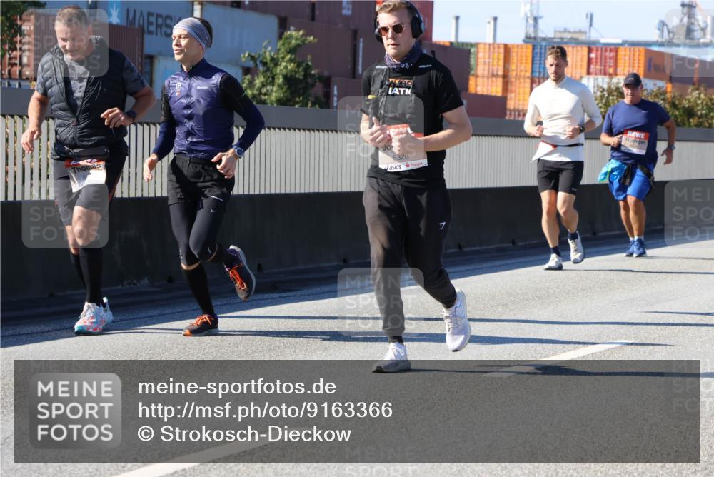 03.10.2025 - Köhlbrandbrückenlauf Strokosch-Dieckow http://msf.ph/oto/9163366 03.10.2025 13:02:03 Position 3 5328, 1 meine-sportfotos.de