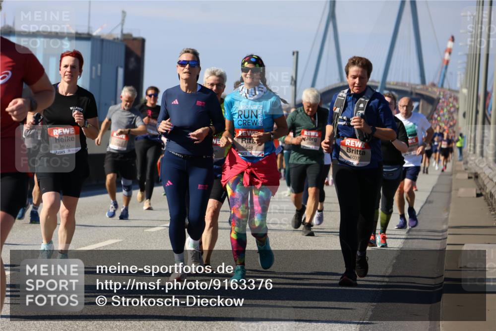 03.10.2025 - Köhlbrandbrückenlauf Strokosch-Dieckow http://msf.ph/oto/9163376 03.10.2025 13:02:07 Position 3 5650, 5648, 4790, 5037 meine-sportfotos.de