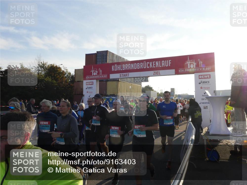 03.10.2025 - Köhlbrandbrückenlauf Matties Gatica Varas http://msf.ph/oto/9163403 03.10.2025 09:02:22 Ziel  meine-sportfotos.de