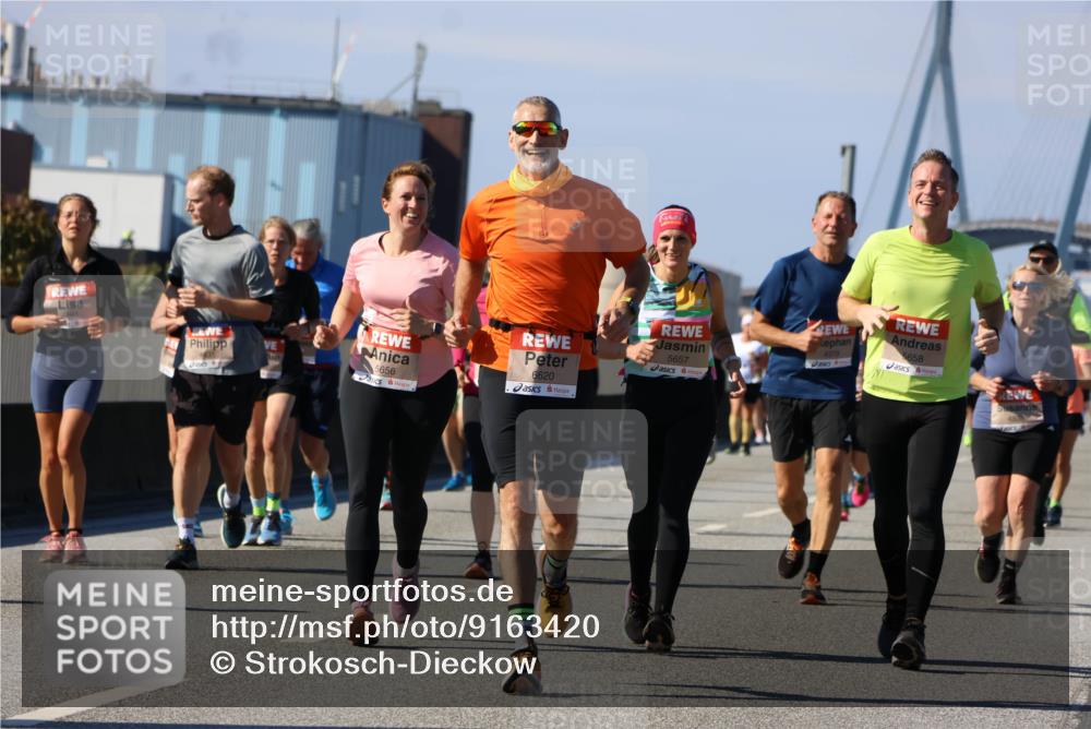 03.10.2025 - Köhlbrandbrückenlauf Strokosch-Dieckow http://msf.ph/oto/9163420 03.10.2025 13:02:33 Position 3 5656, 6620, 5657, 4379, 5658 meine-sportfotos.de