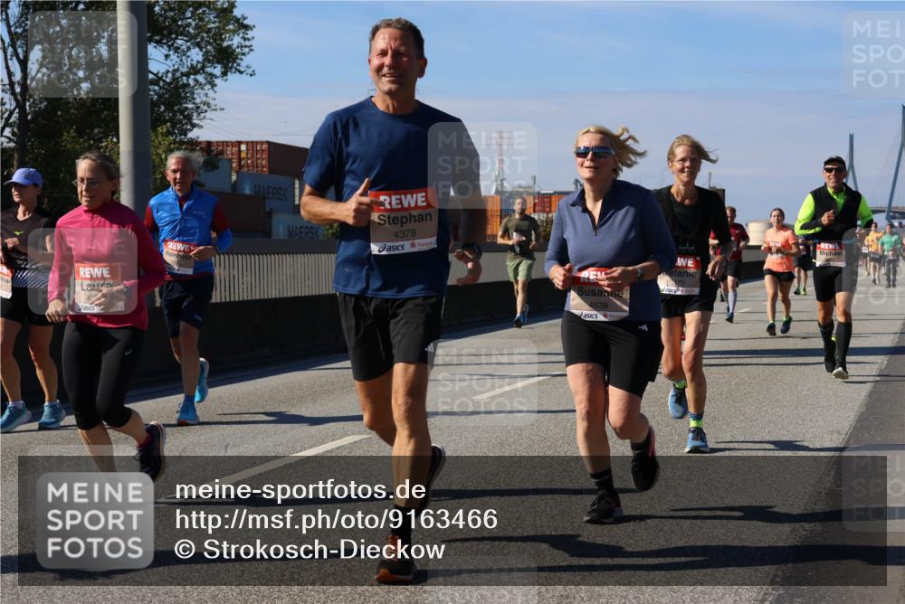 03.10.2025 - Köhlbrandbrückenlauf Strokosch-Dieckow http://msf.ph/oto/9163466 03.10.2025 13:02:43 Position 3 4379, 4838, 5175 meine-sportfotos.de