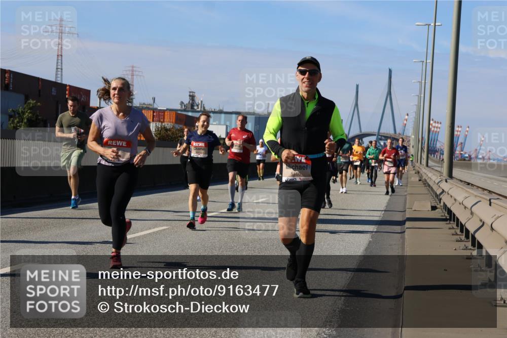 03.10.2025 - Köhlbrandbrückenlauf Strokosch-Dieckow http://msf.ph/oto/9163477 03.10.2025 13:02:46 Position 3 4915, 5160 meine-sportfotos.de