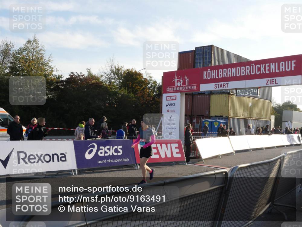 03.10.2025 - Köhlbrandbrückenlauf Matties Gatica Varas http://msf.ph/oto/9163491 03.10.2025 09:03:25 Ziel  meine-sportfotos.de