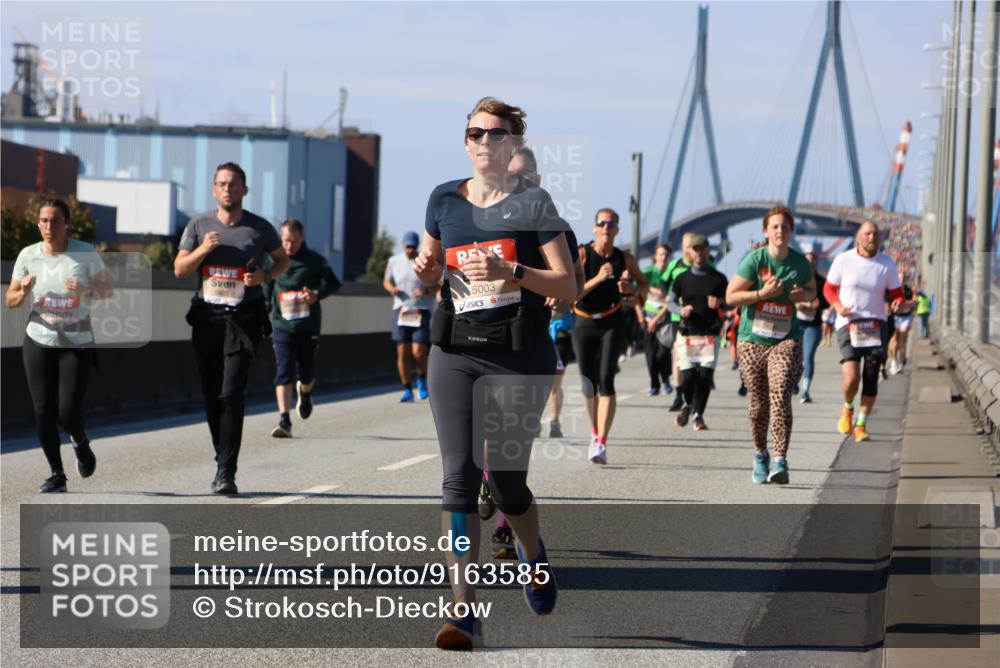 03.10.2025 - Köhlbrandbrückenlauf Strokosch-Dieckow http://msf.ph/oto/9163585 03.10.2025 13:03:17 Position 3 5003 meine-sportfotos.de