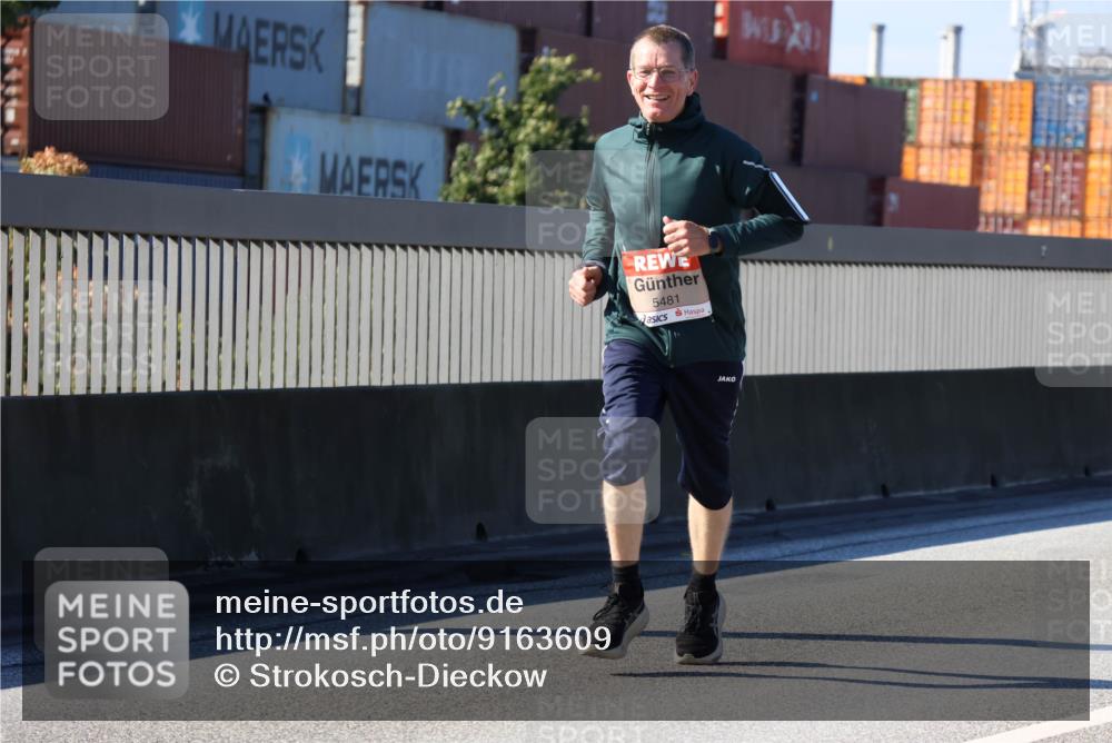 03.10.2025 - Köhlbrandbrückenlauf Strokosch-Dieckow http://msf.ph/oto/9163609 03.10.2025 13:03:25 Position 3 5481 meine-sportfotos.de