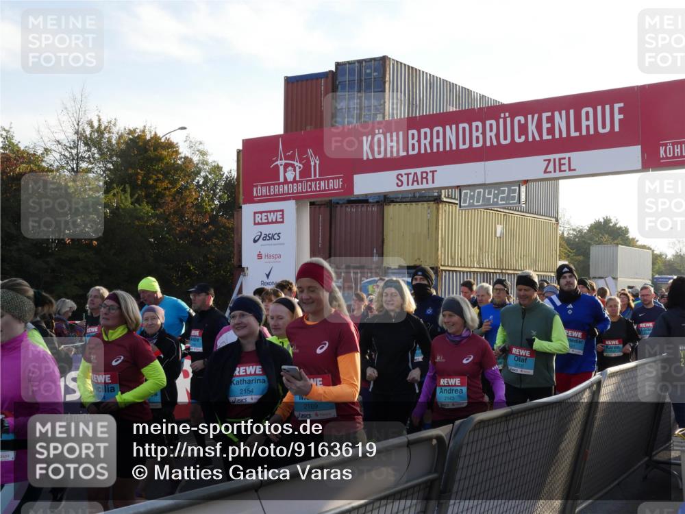 03.10.2025 - Köhlbrandbrückenlauf Matties Gatica Varas http://msf.ph/oto/9163619 03.10.2025 09:04:24 Ziel  meine-sportfotos.de