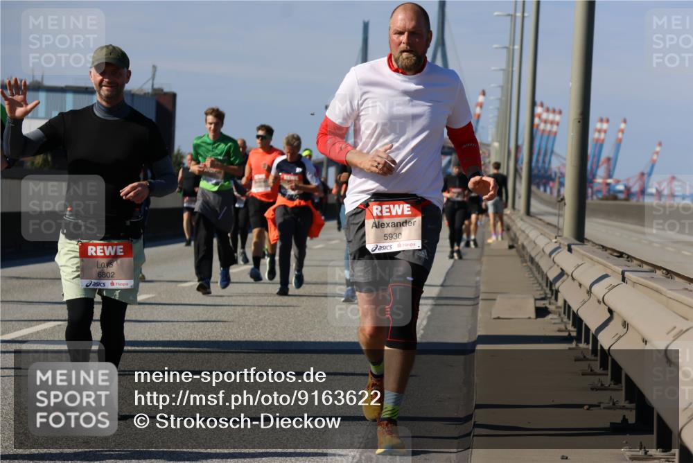 03.10.2025 - Köhlbrandbrückenlauf Strokosch-Dieckow http://msf.ph/oto/9163622 03.10.2025 13:03:28 Position 3 6802, 5930 meine-sportfotos.de