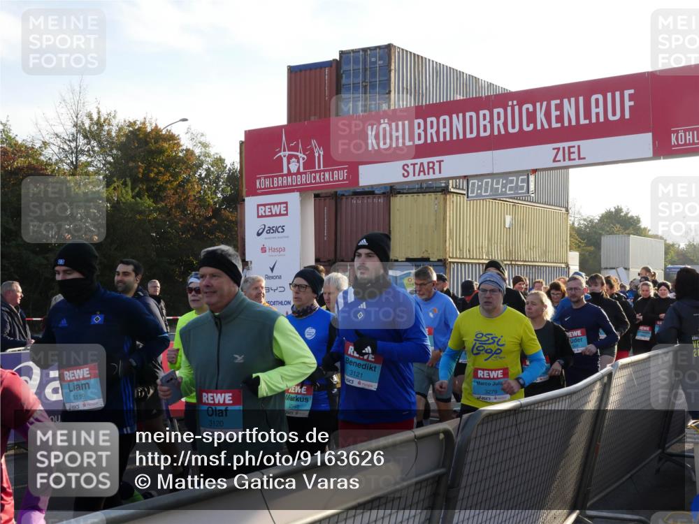 03.10.2025 - Köhlbrandbrückenlauf Matties Gatica Varas http://msf.ph/oto/9163626 03.10.2025 09:04:26 Ziel  meine-sportfotos.de