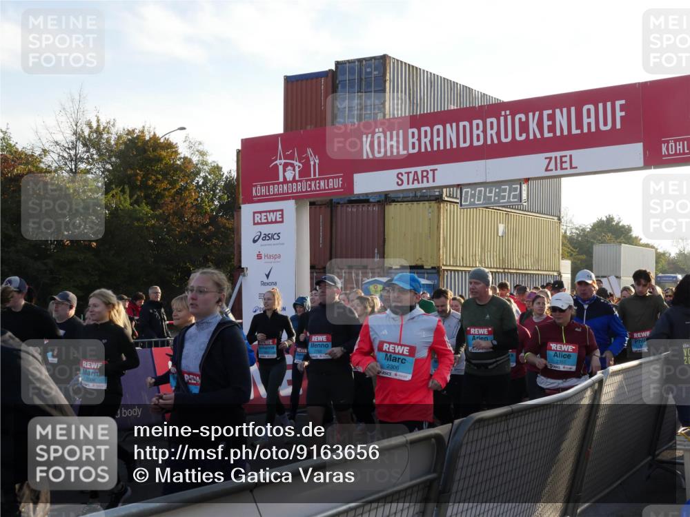 03.10.2025 - Köhlbrandbrückenlauf Matties Gatica Varas http://msf.ph/oto/9163656 03.10.2025 09:04:34 Ziel  meine-sportfotos.de