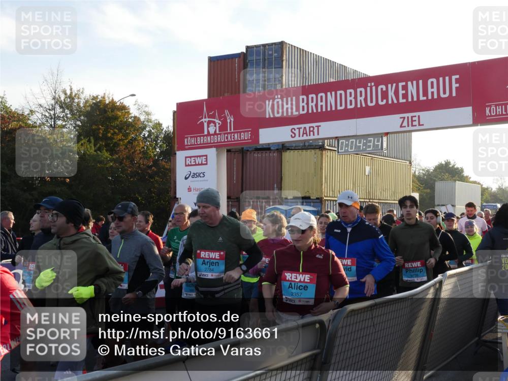 03.10.2025 - Köhlbrandbrückenlauf Matties Gatica Varas http://msf.ph/oto/9163661 03.10.2025 09:04:36 Ziel  meine-sportfotos.de