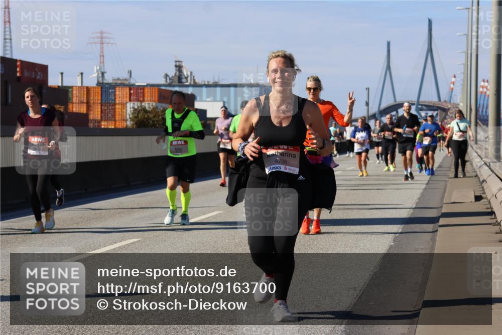 03.10.2025 - Köhlbrandbrückenlauf Strokosch-Dieckow http://msf.ph/oto/9163700 03.10.2025 13:03:59 Position 3  meine-sportfotos.de